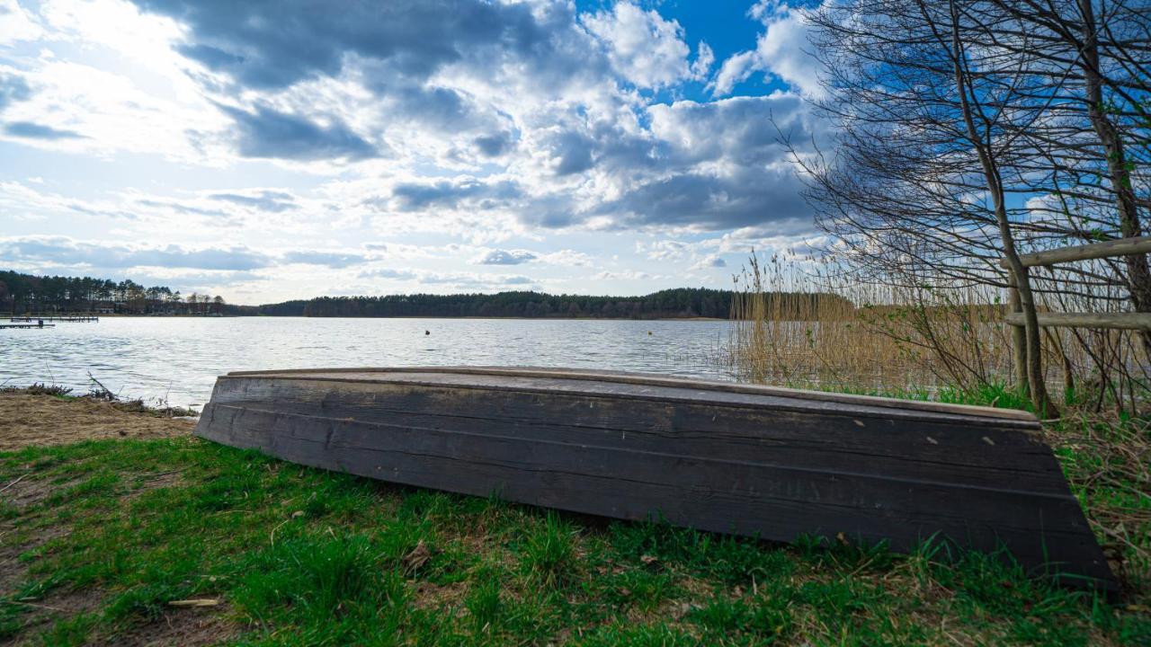 Sloneczny Domek Borsk Nr 2 I 15 - Nad Samym Jeziorem W Pierwszej Linii Exteriér fotografie